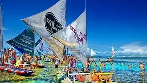 “利雅得新月逆转哈萨胜利，鲁本-内维斯点球制胜，努涅斯锁定比分紧张对决！”